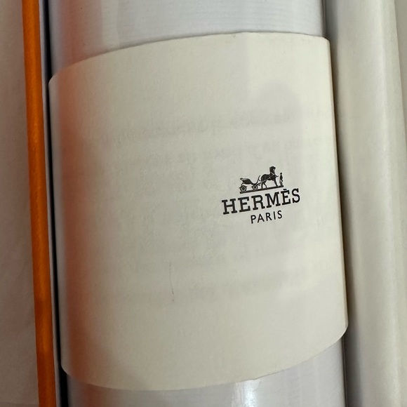 COPY - RARE HERMES SCENTED DRAWER. HERMES VETIVER PERFUMED LINING PAPER’S✴️✴️✴️ - Picture 4 of 6